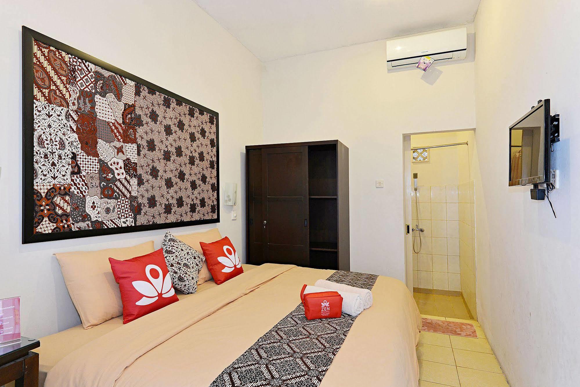 Zen Rooms Panembahan Kraton Jogjakarta Buitenkant foto